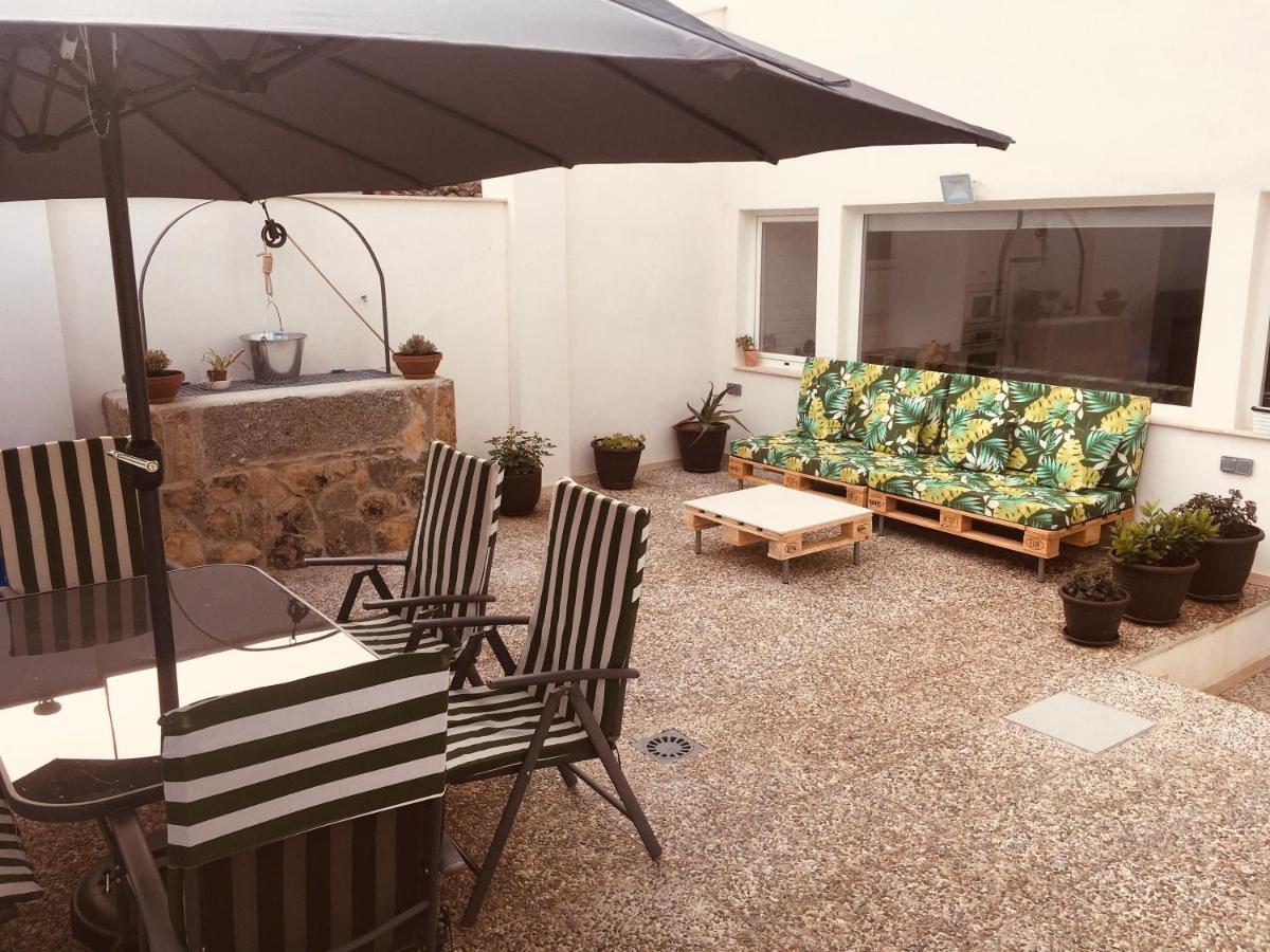 Acogedora Casa Con Patio En El Tiembloアパートメント エクステリア 写真